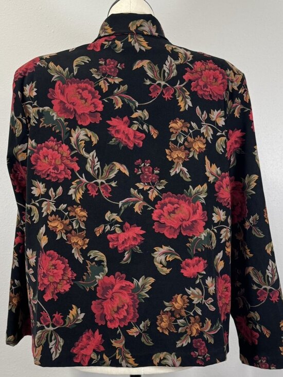 Briggs New York Jacket Womens Size 2X Black Red Floral Button Up Lightweight - Picture 2 of 15